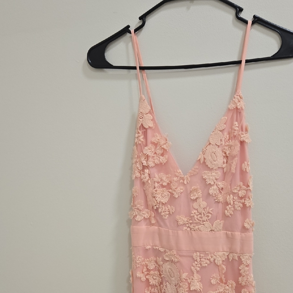 Fashion Nova Peach Floral Lace Wedding Dress **NWOT** - Picture 4 of 14